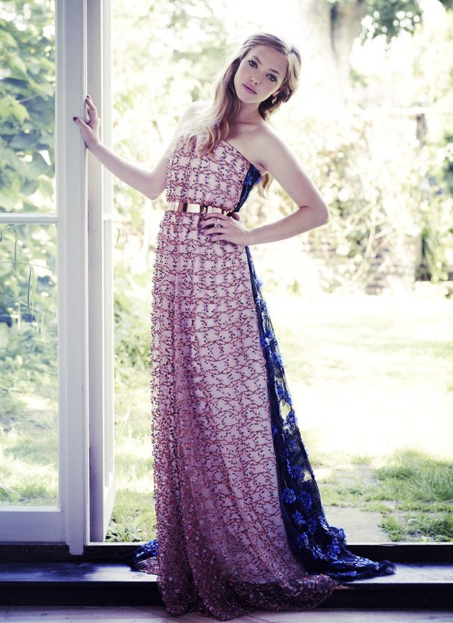 country Amanda Seyfried in printed gown for Vanity Fair December 2012 - saved by Chic n Cheap Living