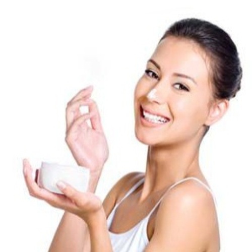 moisturizer image from girlishhh.com