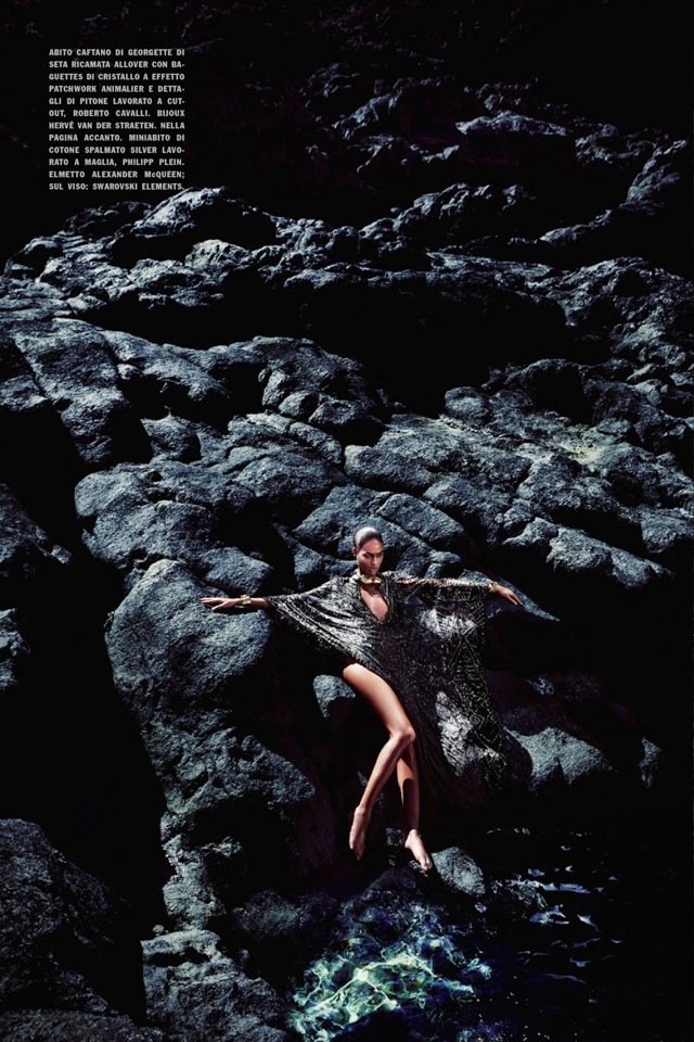 Shining rocks  Joan Smalls for Vogue Italia May 2014 in Alexander McQueen