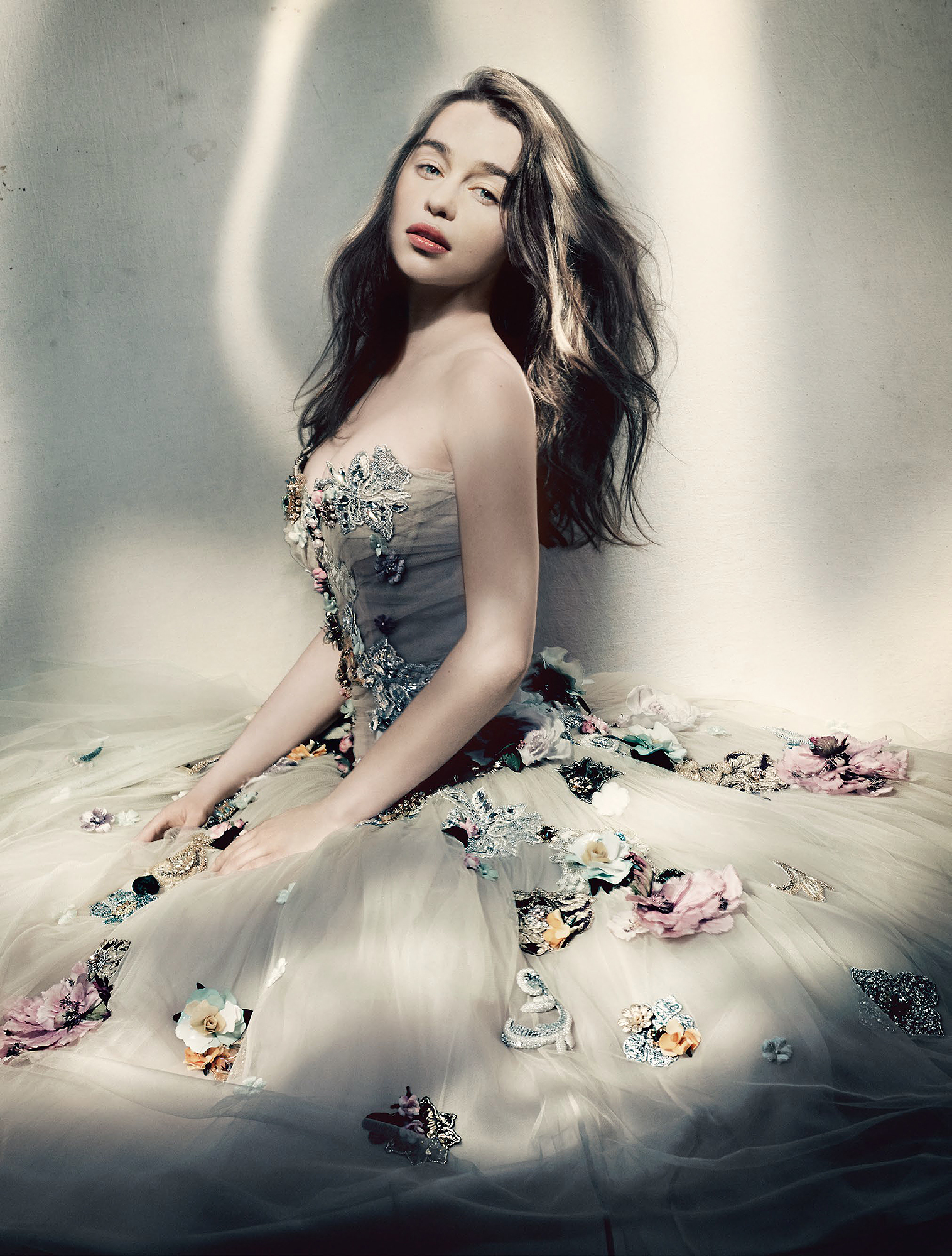 emilia-clarke-by-paolo-roversi-for-vogue-uk-may-2015-floral-embellished-gown