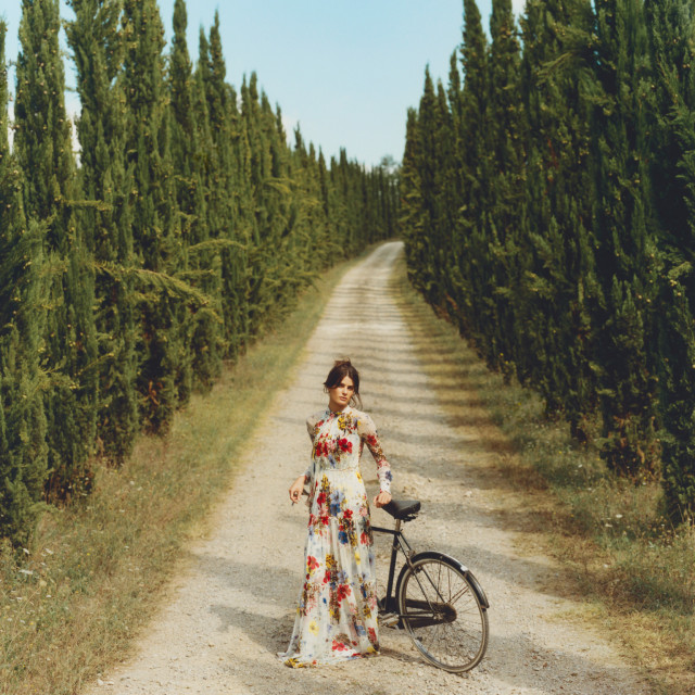 Isabeli Fontana bicycle tom craig porter mag Winter 2015