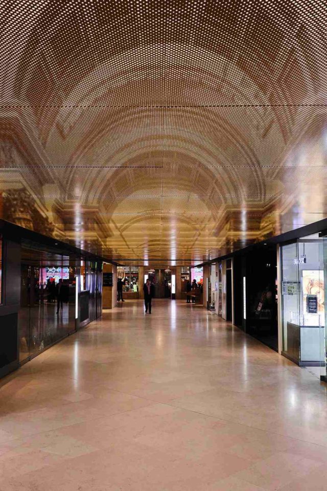 Carrousel du Louvre shopping mall ceiling