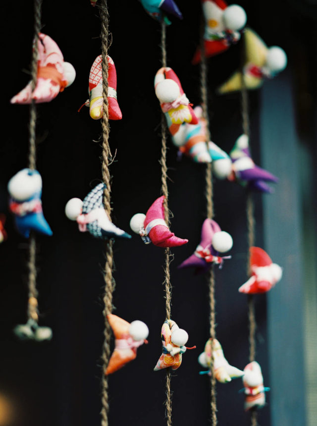 Japon en Silence photographs hanging ornaments