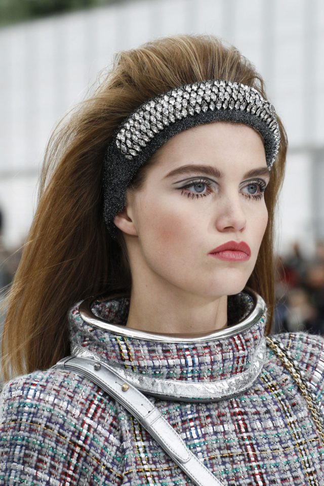 Chanel Autumn:Winter 2017 Details headband