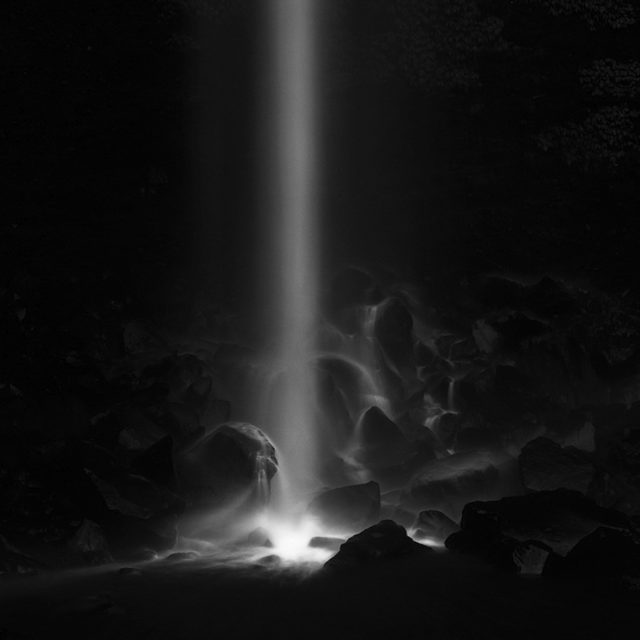 Hengki Koentjoro black and white monochromatic photography in cave