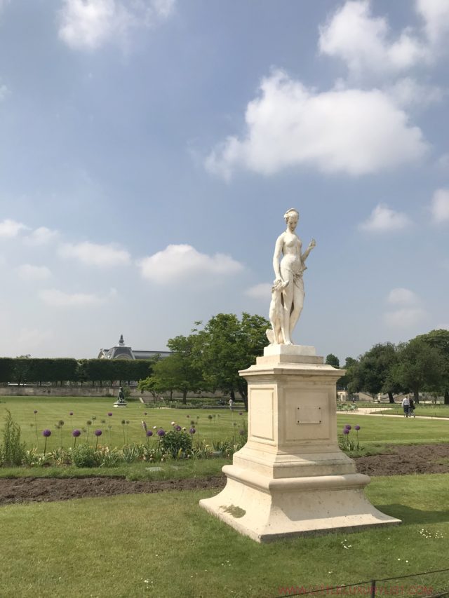 A few favorite spots in Paris during spring - tuileries statue