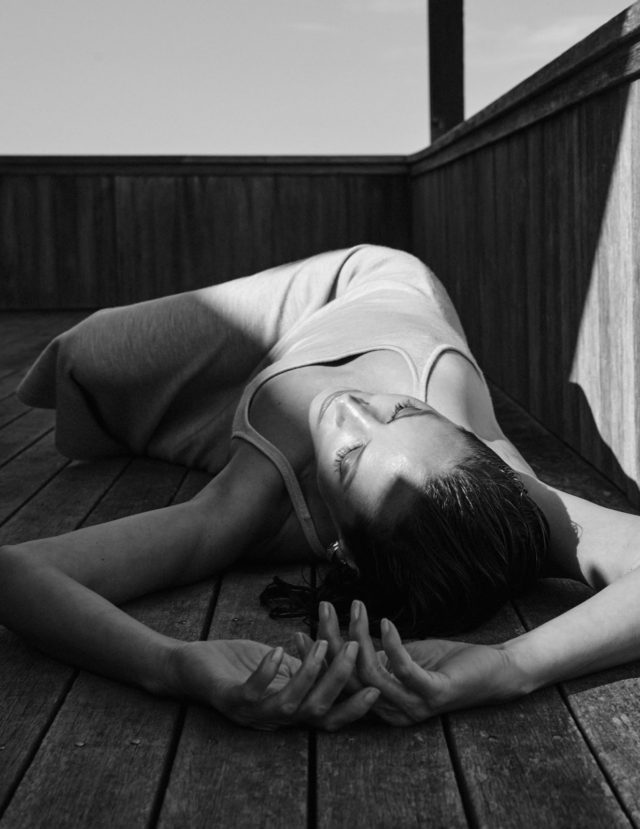 Christy Turlington by Chris Colls for Vogue Poland September 2018 - lying down