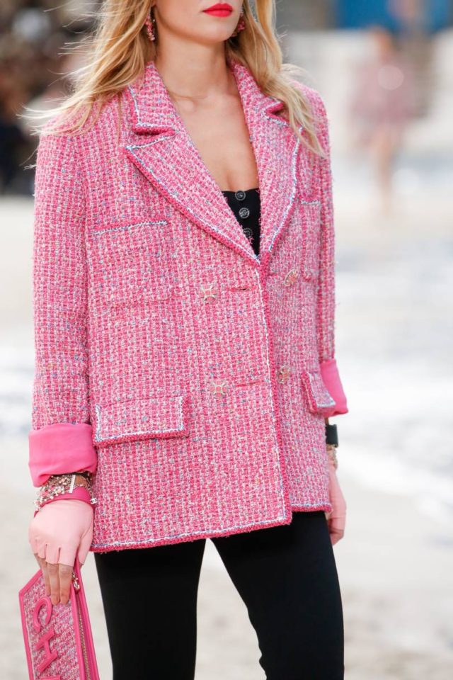 Chanel Spring:Summer 2019 Ready-To-Wear Details - magenta jacket