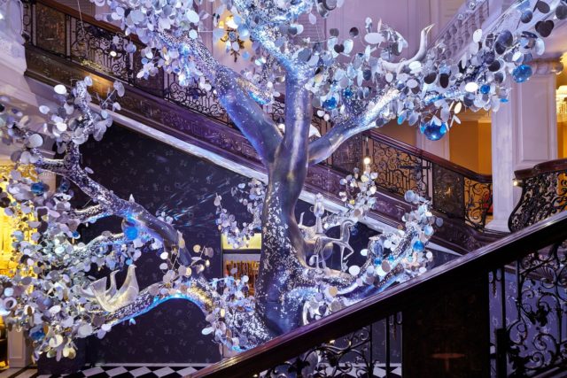 Christmas tree designed by Diane von Furstenberg - leaves