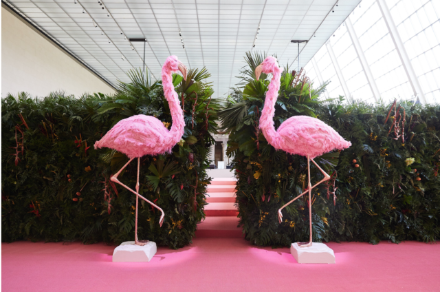 Met Gala 2019 decor - flamingoes and pink carpet