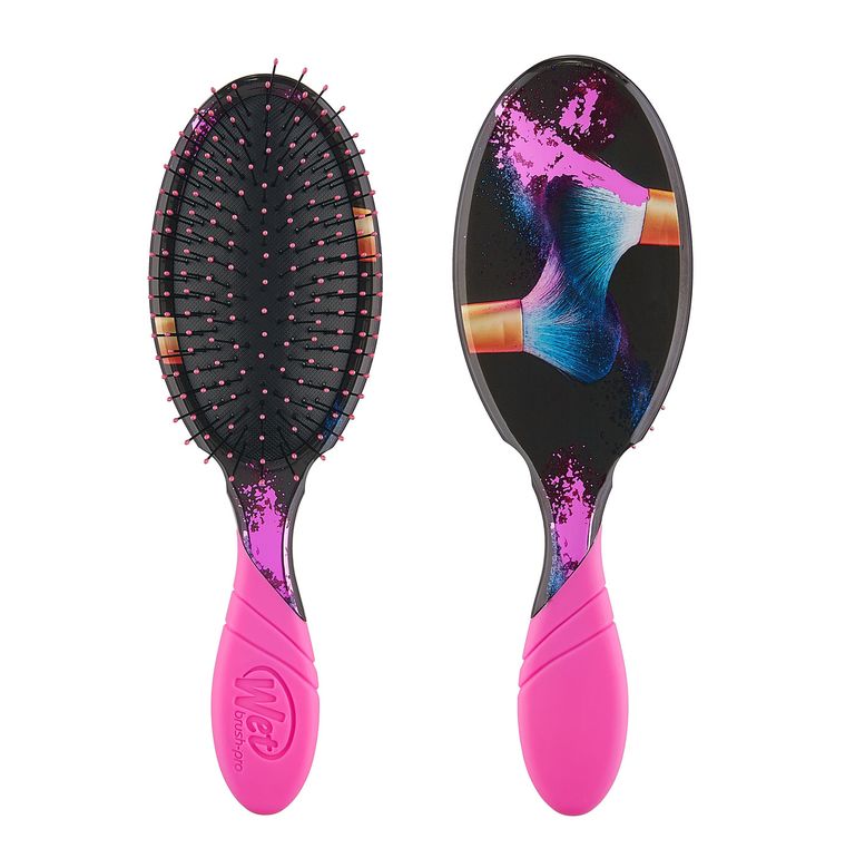 10 items To Love That Also Support Breast Cancer Awareness - wet brush detangler