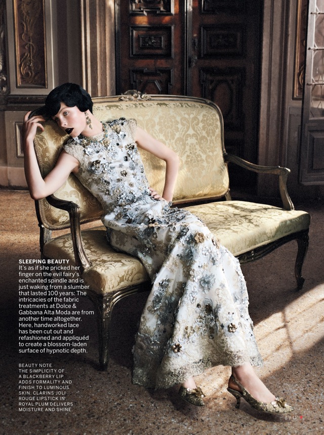 Princess Vogue 2013 Dolce&Gabbana Alta moda lace gown - saved by Chic n Cheap Living