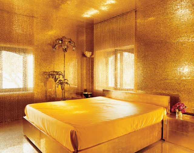 Dolce & Gabbana Portofino home gold bedroom